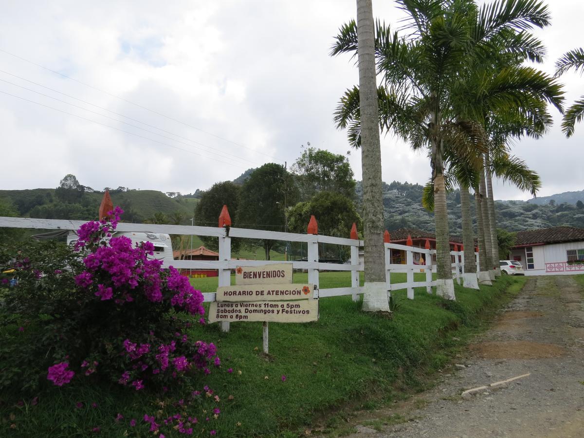 Finca Recreacional Marcelandia Santa Rosa de Cabal Εξωτερικό φωτογραφία